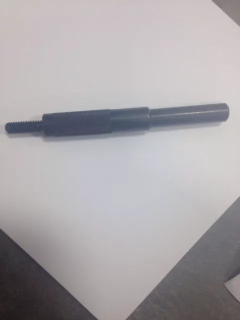 3M-Standard Abrasive Cross Buff Mandrel 4 x 1/4 x 8-32: Part Number: 718370