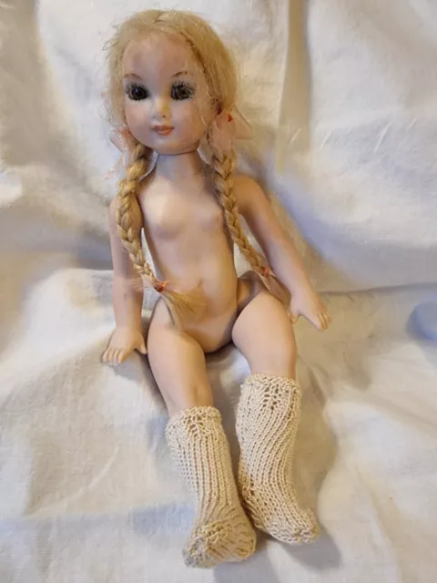 VINTAGE PORCELAIN DOLL BLONDE HAIR PLAITED Brown  EYES 8IN  cream socks Poseable