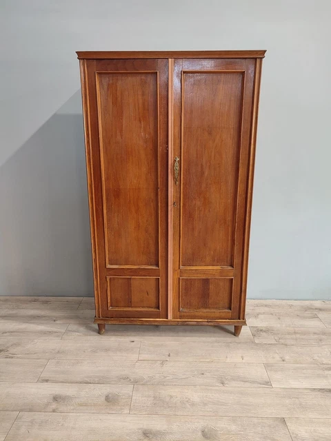 60867 Armadio in legno due ante