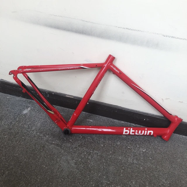 triban 560 cf