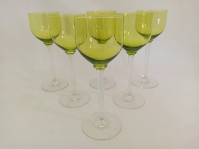 6 VERRES À VIN DU RHIN EN CRISTAL DE BACCARAT OU SAINT LOUIS Couleur Vert