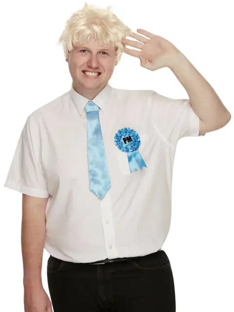 Boris Johnson Kit Perruque Cravate & Badge Chic Politicien Prime Minister Robe