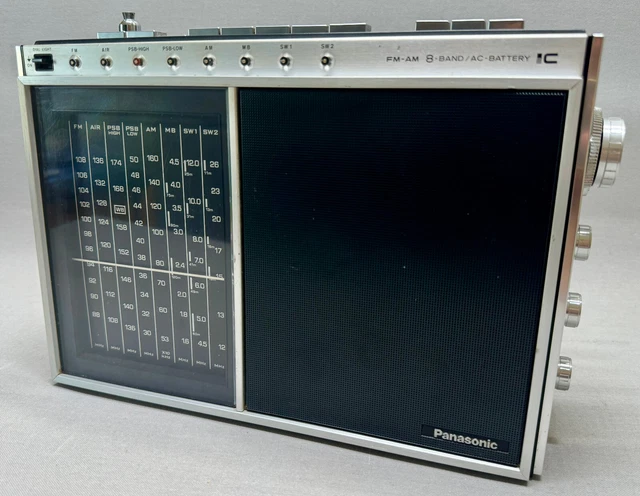 RADIO PORTABLE PANASONIC AM/FM Radio 8 Band Receiver Model RF-1700 ...