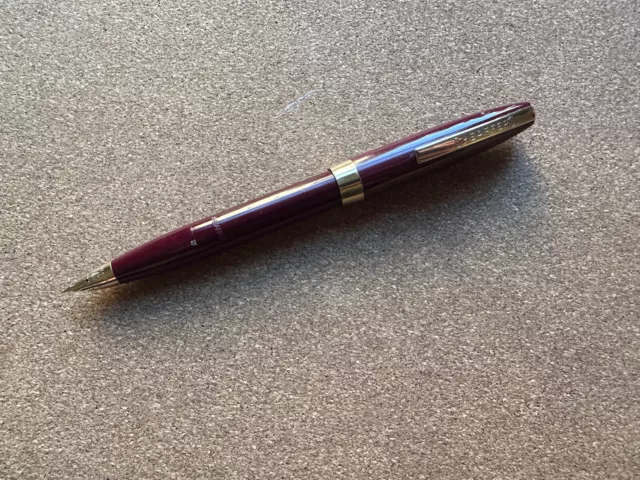 Sheaffer Imperial III Touchdown Triumph Red Maroon Gold Trim USA Fountain Pen