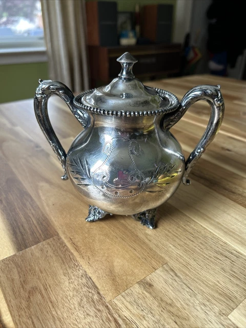 Vintage Columbia Silver Co. Quadruple Footed Sugar Bowl #022