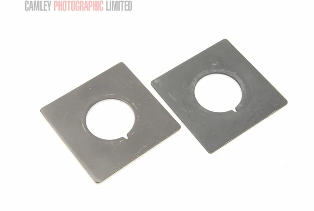 Par de pequeñas placas de lentes cuadradas de 82 mm x 82 mm. Clasificado: EXCELENTE [#5651]