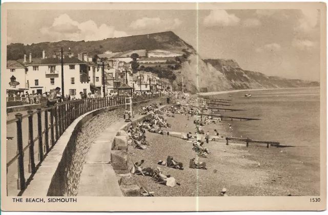 Very Nice Scarce Old Postcard - The Beach - Sidmouth - Devon C.1950