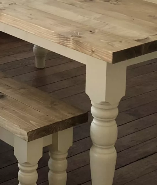 Rustic Farmhouse Table - Seats up to 4 - 870 x 870 in Country Cream (D)