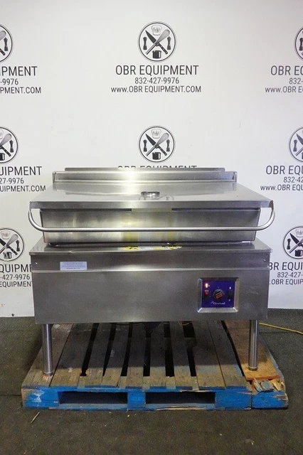 Cleveland 40 Gallon Natural Gas Brasing Tilting Skillet Model Sgl-40Tr