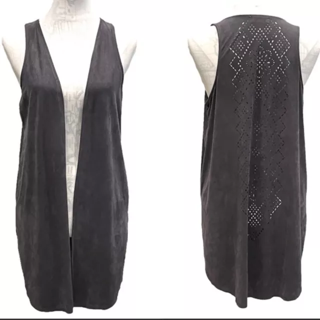 ALTAR’D STATE Laser Cut Lightweight Faux Suede Vest Gray NEW Women's M