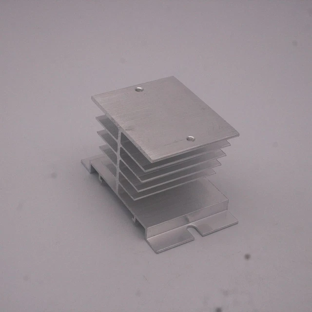 Aluminum Heat Sink Single Phase Durable Silver Tone Heat Dissipation Radiator