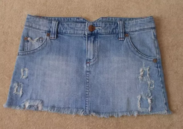 Denim micro mini skirt ROXY light wash stretch distressed size 5  29"  x 11"