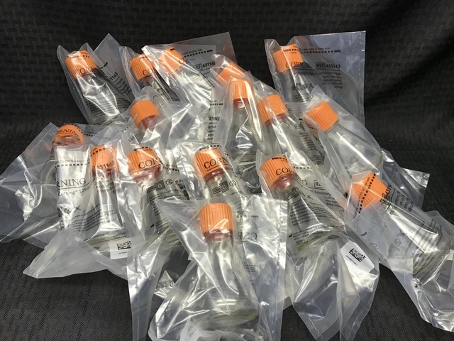 (16) CORNING 125mL PC Graduated Erlenmeyer Flask Vented Cap Sterile 431143