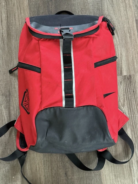 lebron ambassador backpack nike Men's Max Air Black/Metallic Gold Size One Size: Buy Online at Best Price in UAE Nike | Bags | Nike