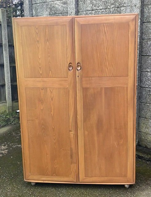 Stunning Rare Retro Ercol Fitted Wardrobe  Very Clean  Condition We Deliver