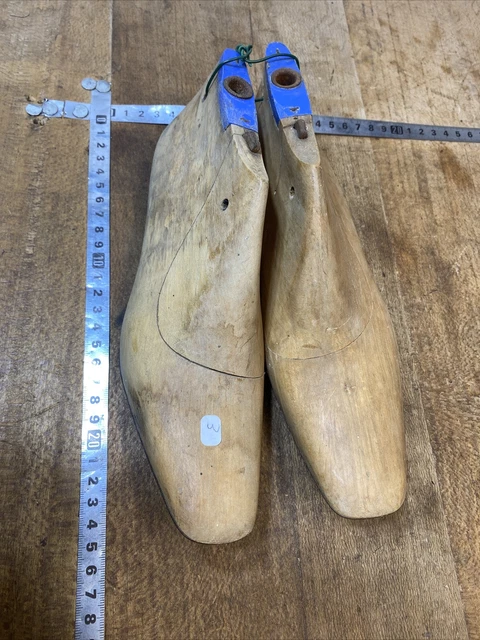 Outil Ancien De Cordonnier : Forme à Chaussure Femme En Bois Dur (n°7, Vintage)