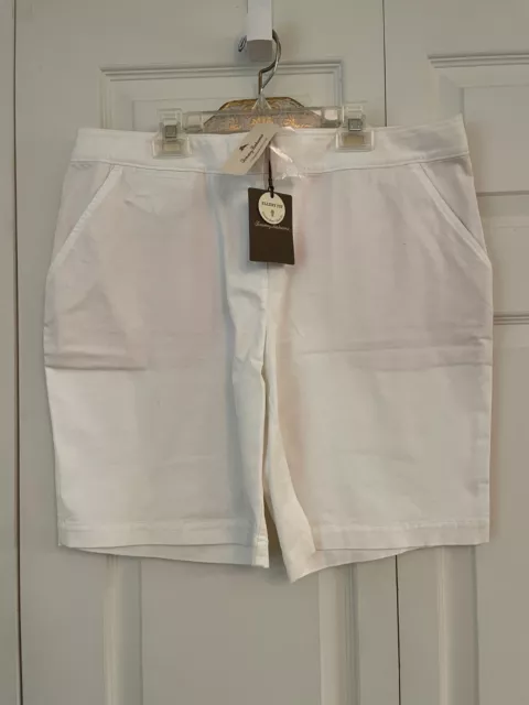 TOMMY BAHAMA Womens White Sail Away Twill Ellery Fit Bermuda Shorts Size 12 NWT