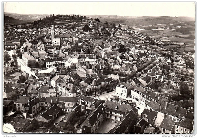 58 CHATEAU CHINON - vue generale de la localite -
