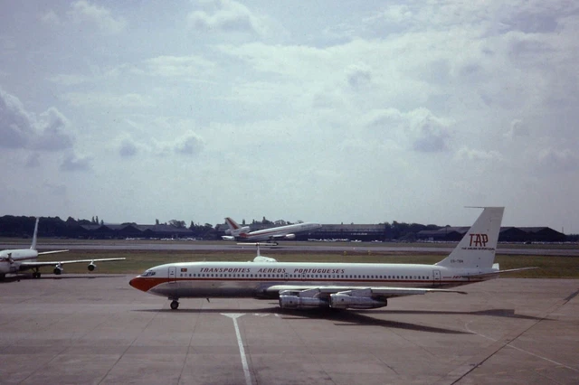 ORIGINAL 35MM COLOUR slide of TAP Boeing 707-382B CS-TBA EUR 0,89 ...