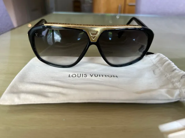 LOUIS VUITTON BLACK Z0350W Evidence Square Sunglasses £170.00