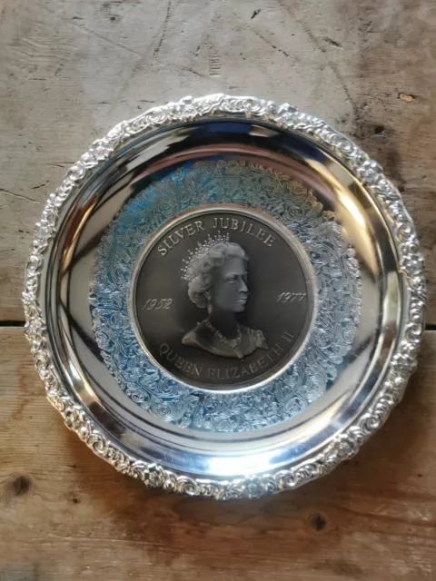 Silver-Plated *SILVER JUBILEE PLATE* Dish Queen Elizabeth II 1952-1977 Embossed