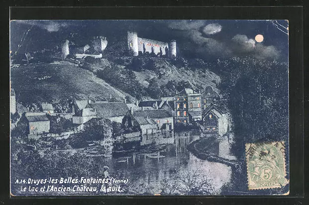 CPA Druyes-les-Belles-Fontaines, Le Lac et l´Ancien Château la nuit 1906
