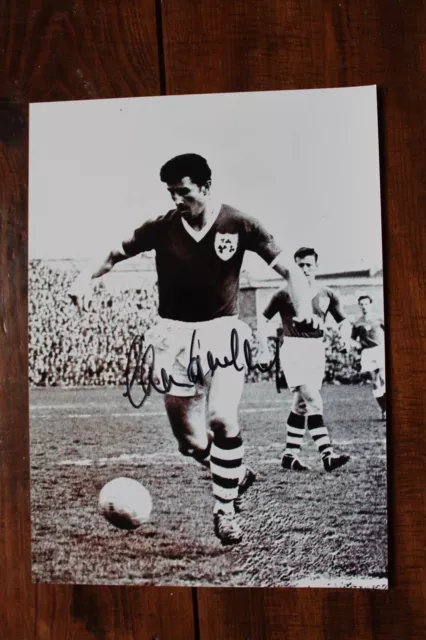 CHARLIE HURLEY (Republic Ireland Sunderland Millwall FC) Hand SIGNED 11x8 Photo