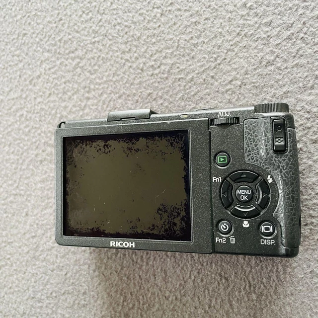 Ricoh GR Digital III 10.0MP Point & Shoot Digital Camera Tested 5