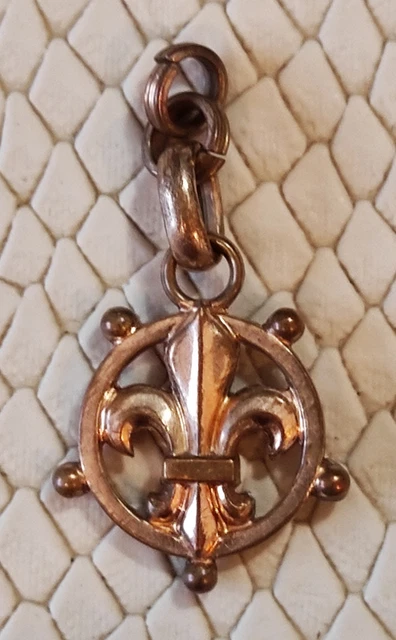 Pendentif Or Jaune 750 Citrine Dome 10x8mm et Diamant Ref. 43617 Pendentif Or Jaune 750 Citrine Dome 10x8mm et Diamant Ref. 43617