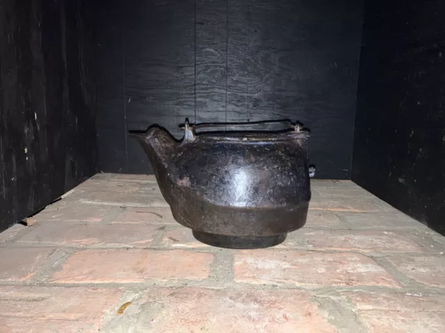 Vintage Cast Iron Tea Pot Kettle No. 8 Star Bird Spout Swivel Lid