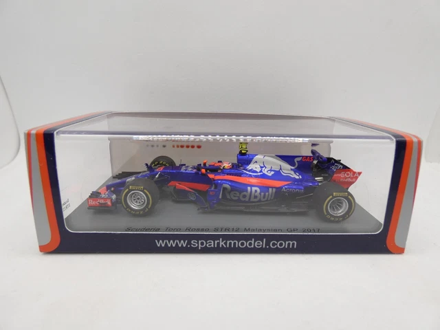 TORO ROSSO STR12 Pierre Gasly #10 Malaysian GP 2017 S5051 1