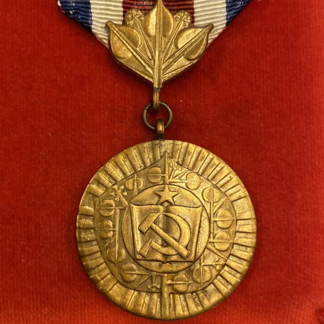 3108 - Cecoslovacchia - Medaglia al merito del lavoro per il Socialismo (1989)