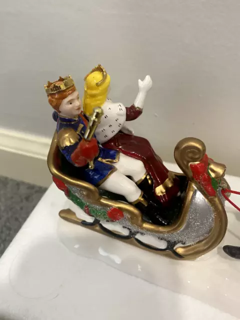 Dept. 56 Snow Village Christmas "Snow Carnival King and Queen" #54869 3