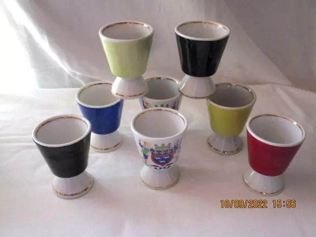 8 petits mazagran tasse  porcelaine du Berry aux couleurs vives vintage 1960/70