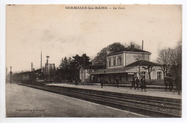 SERMAIZE LES BAINS Marne CPA 51 la gare le train arrive en gare