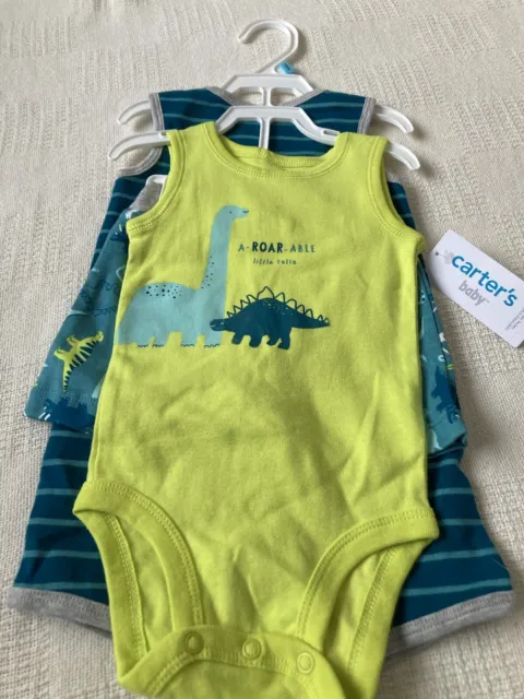 carters baby boy dinasour 3 piece outfitsize 6 M NWT