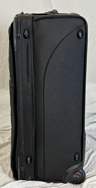TUMI Alpha black nylon, 2-wheel, exp'd suiter 22028DH (28x21x12-14.5"), Thailand 3