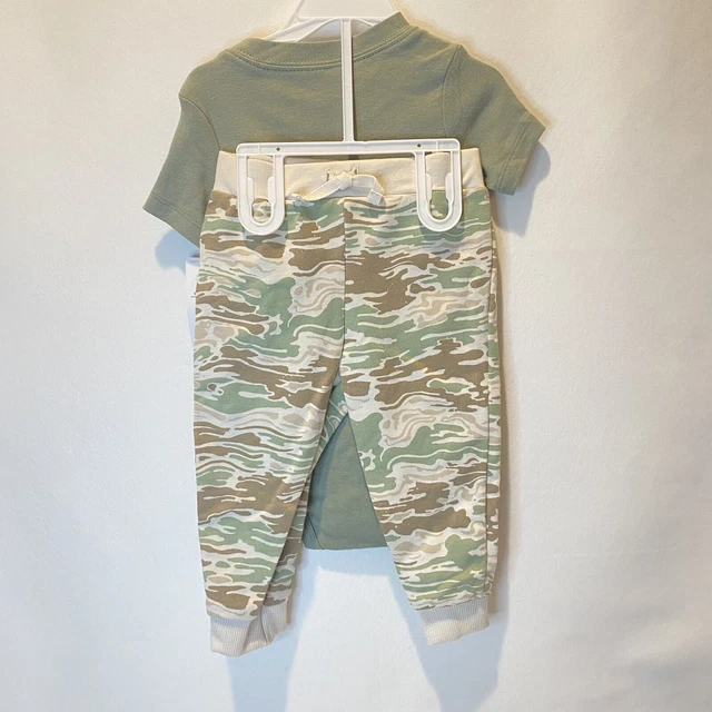 NWT Carters Baby Boy Infant 2 Piece Bodysuit Pants Outfit Safari Camo 12M 3