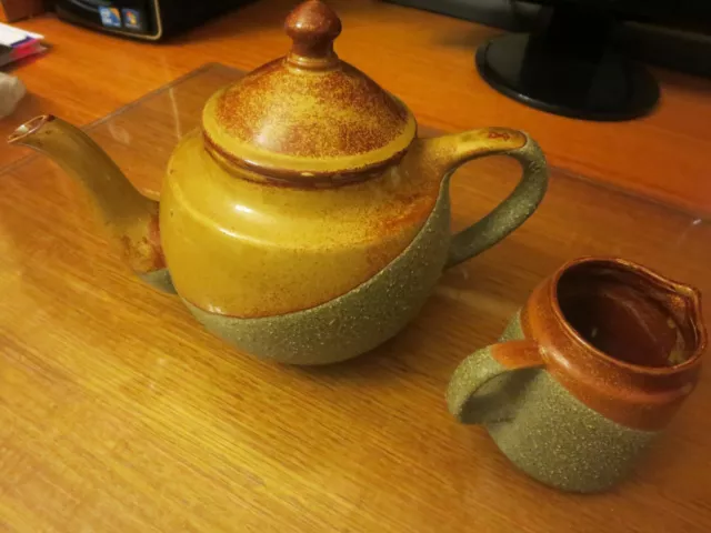 Retro Pottery Tea Pot & Milk Jug