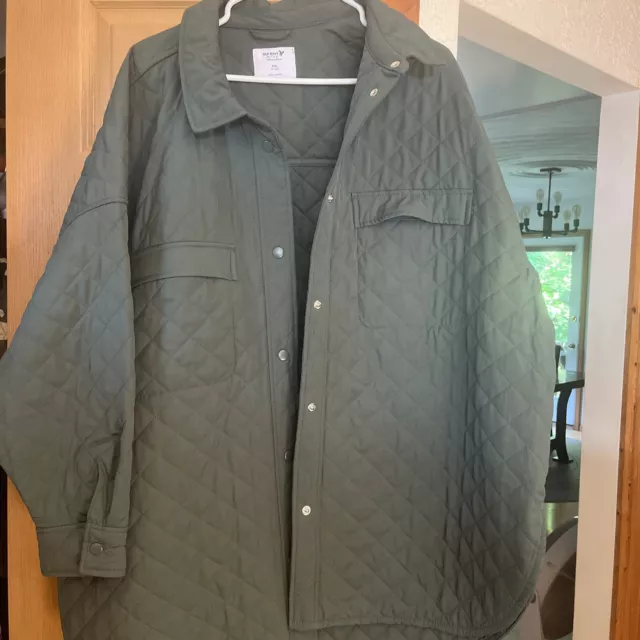 Old Navy Women’s StretchTech Oversized Quilted Shacket Size XXL