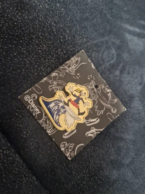 Goofy Pin ADIDAS Badge Anstecknadel Disney NEU