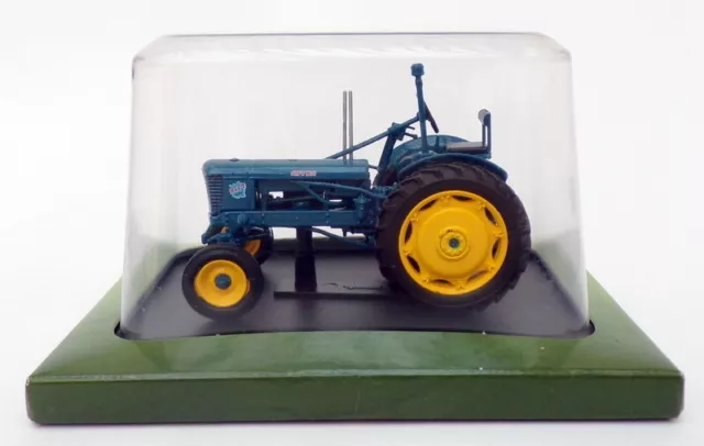 Hachette 1/43 Scale Model Tractor HT119 - 1954 SIFT H30 - Blue 3