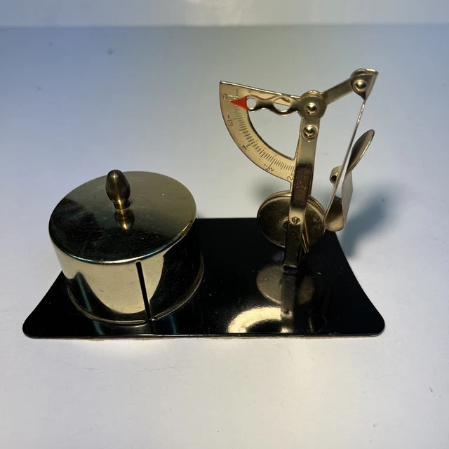 VINTAGE POSTAL 2 Oz. Letter Scale And Postage Stamp Roll Holder