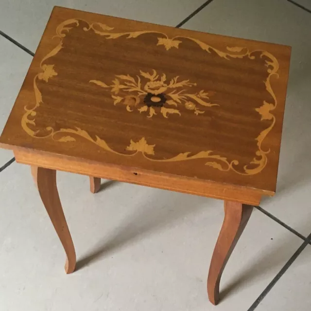 Vintage Italian Sorrento Inlaid Marquetry Wooden Musical Table / Sewing Box