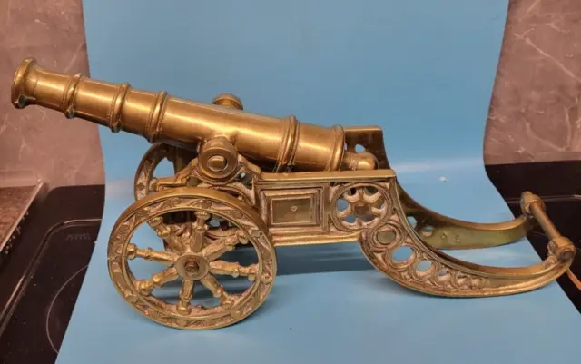 Vintage Extra Large XXL 17" Solid Brass Ornate Cannon - field gun 5 kgs