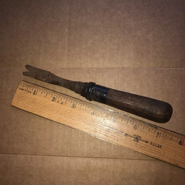 Antique Vintage Drive Tack Remover Puller Cobbler's Insole Shoe Nail Tool CF Co.