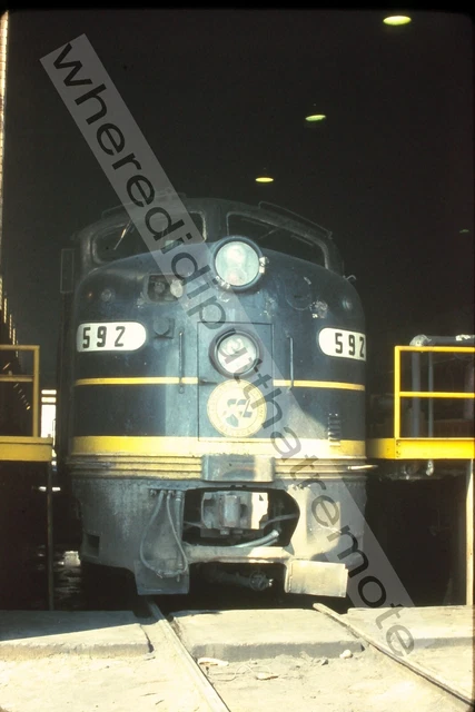 Original Slide Seaboard Coast Line SCL 592 EMD E8A 16th St. Chicago 8-29-72