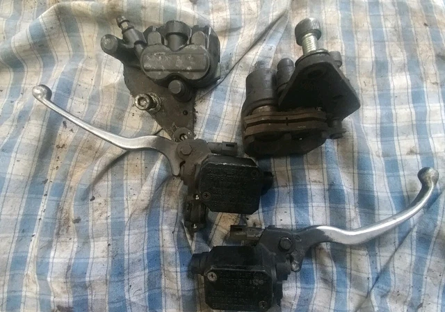 Etriers Maitre Cylindre Frein Brakes Calipers Piaggio X8 X9 Evo X10 125 180 250