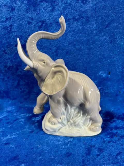 Rare Vintage Nao Lladro Elephant Figurine Made In Spain