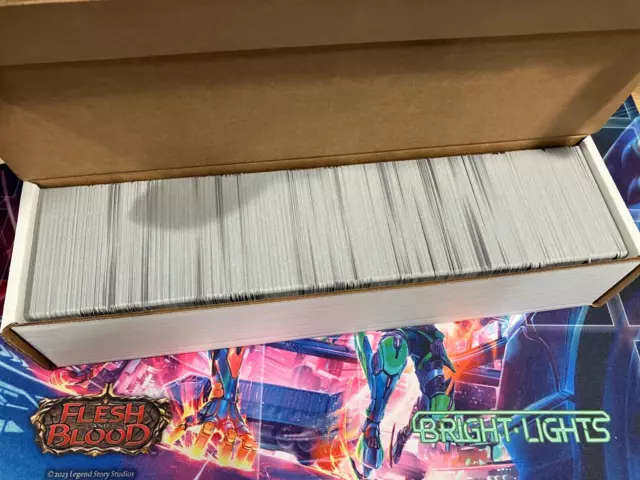 1,100 + Bright Lights Rare and Common Cards Lot